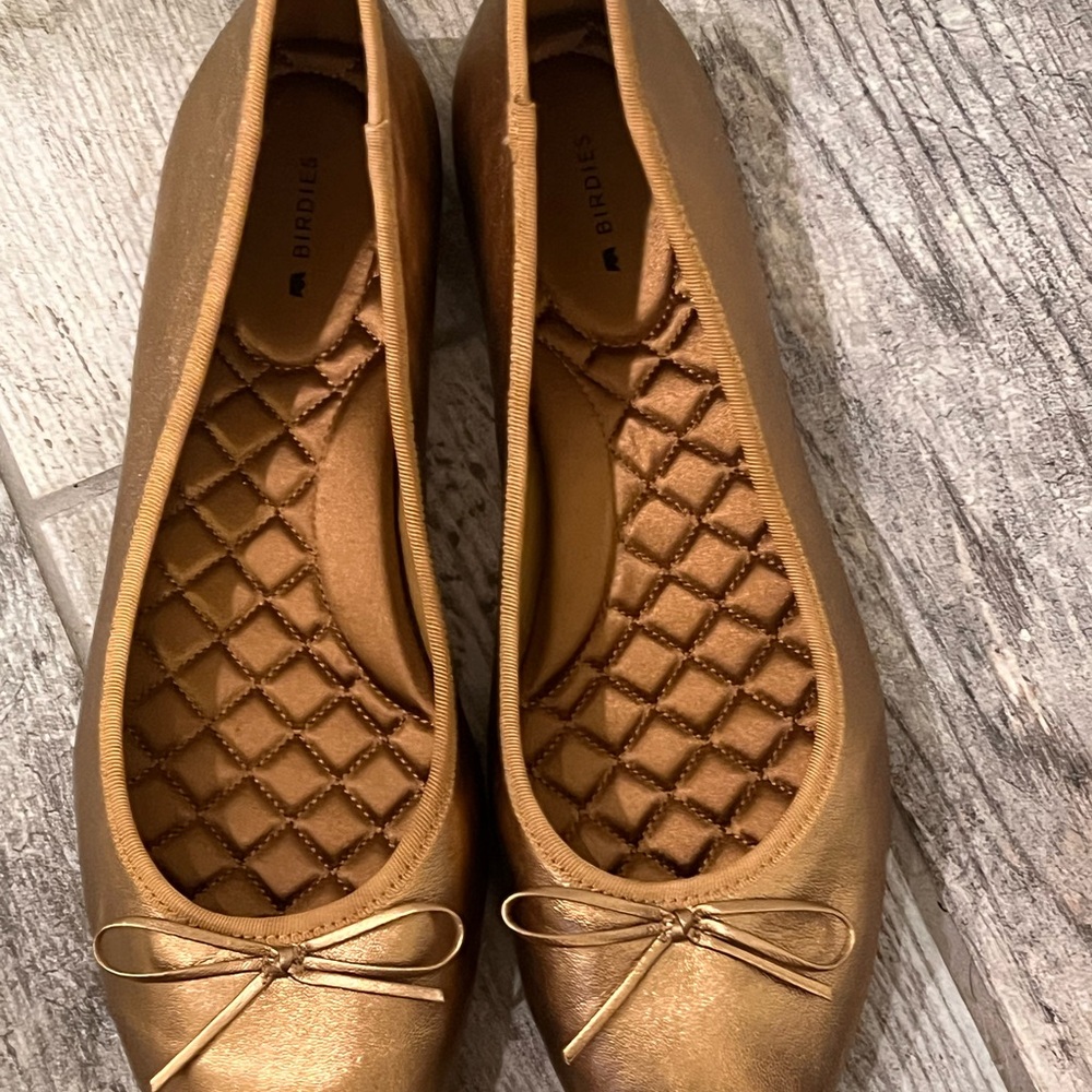 Birdies Bronze Metallic Ballet Flats with Bow - Picture 3 of 5